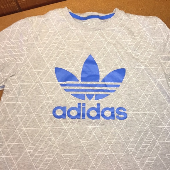 adidas Tops - Adidas Originals tshirt